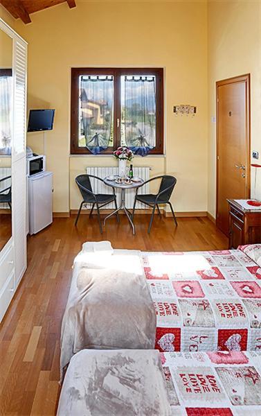 Bed & Breakfast Milu Cuneo Exterior photo
