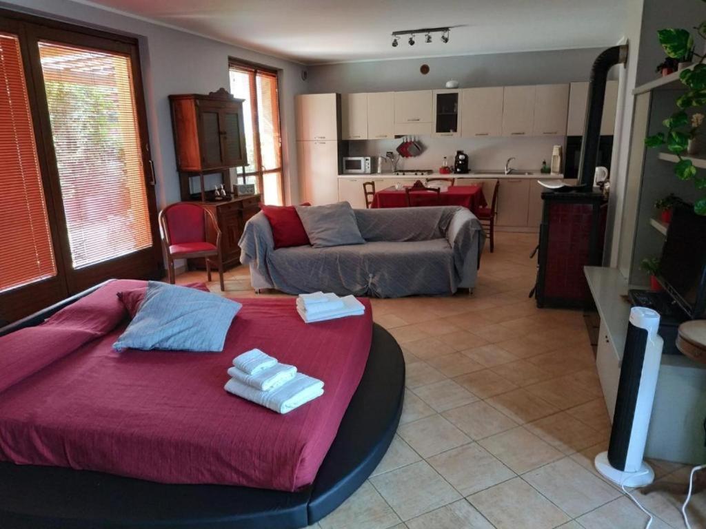 Bed & Breakfast Milu Cuneo Exterior photo