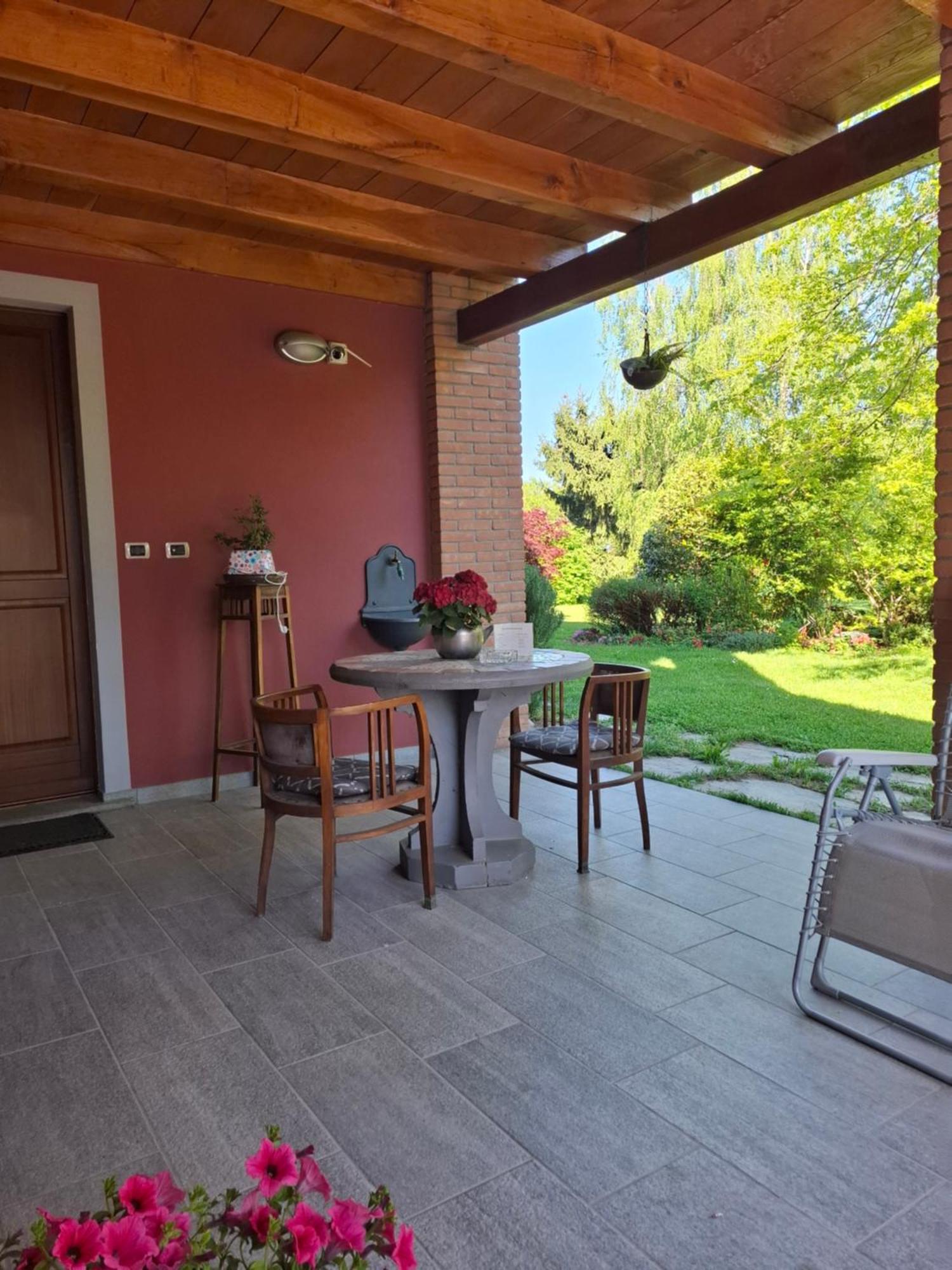 Bed & Breakfast Milu Cuneo Exterior photo