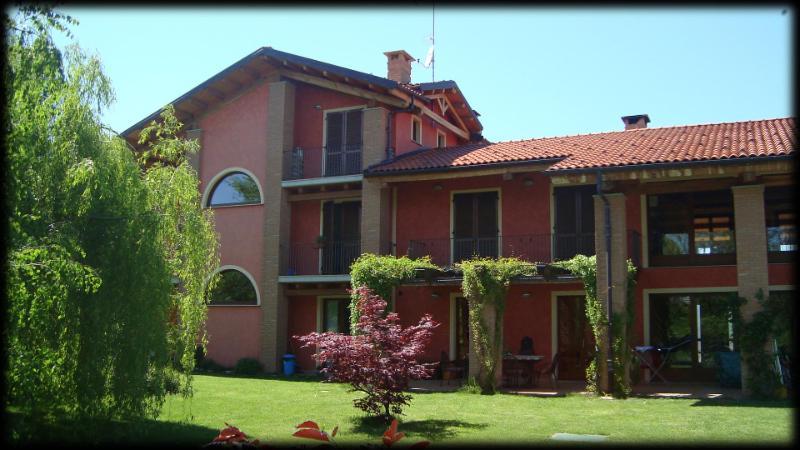 Bed & Breakfast Milu Cuneo Exterior photo